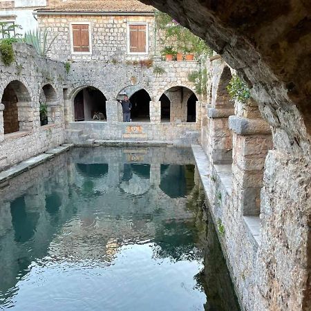 Apartman Tudor Stari Grad  Εξωτερικό φωτογραφία