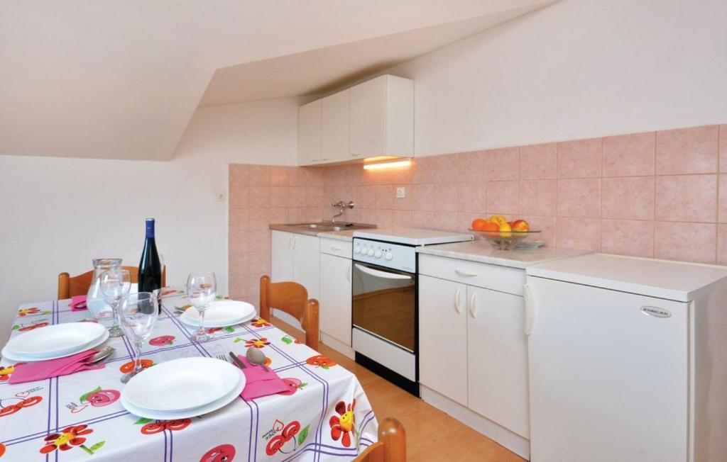 Apartman Tudor Stari Grad  Εξωτερικό φωτογραφία